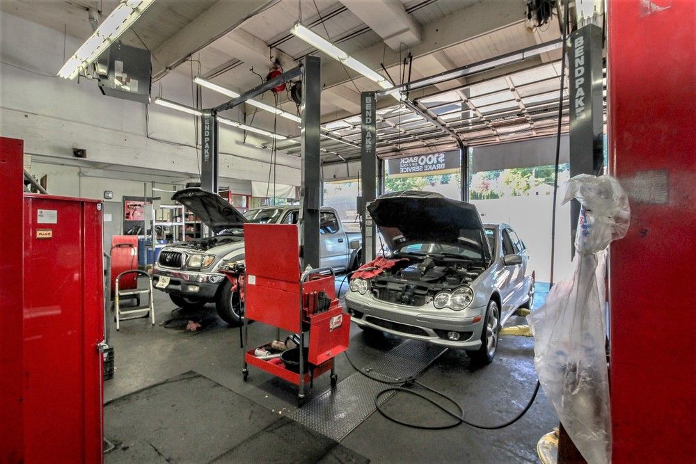 Automotive Shop - Locally Owned Since 1977!: 326 Center St, Bremerton, WA 98310